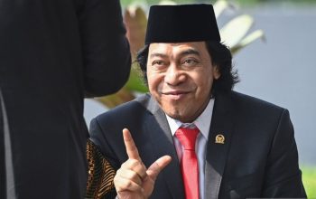 Alfiansyah Komeng