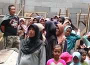 Komunitas Bagong Mogok Bangun Rumah Warga Tak Layak Huni di Cianjur