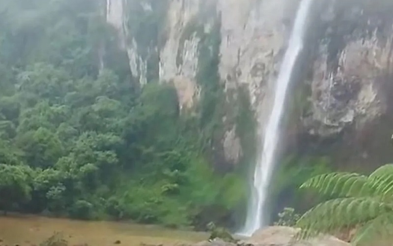 Curug Ngebul