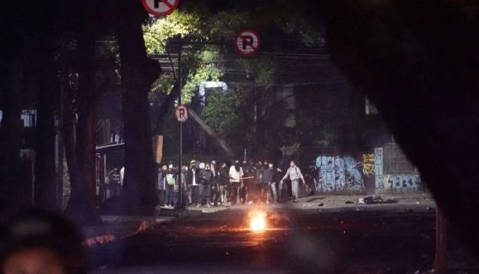 Luka Saat Amankan Unjuk Rasa, Empat Polisi di Jabar Dapat Kenaikan Pangkat Luar Biasa