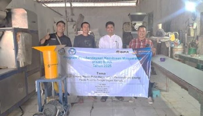 Mesin Pelet Kayu Dorong Kemandirian Energi Usaha Kerupuk di Indramayu