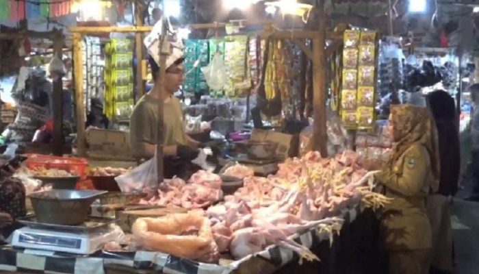 Harga Ayam di Purwakarta Tembus Rp40 Ribu per Kg, Pedagang dan Warga Kelimpungan