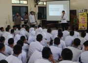 Polwan Purwakarta Edukasi Pelajar SMKN 1 soal Bullying dan Kekerasan