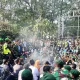 Mahasiswa Purwakarta demo damai di depan gedung DPRD menyampaikan tujuh tuntutan aspirasi