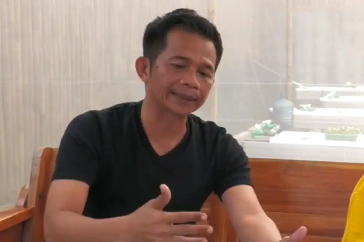 Om Zein melatih anak muda Purwakarta melalui program Petani Lembur Harepan
