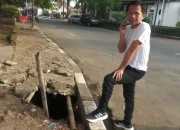 Om Zein Ngamuk! Trotoar Rusak Depan Gedung Kembar Purwakarta Ancam Keselamatan Warga
