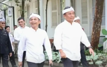 Sekda Jabar menilai program Satu Desa Satu Sarjana Purwakarta efektif tekan kemiskinan.