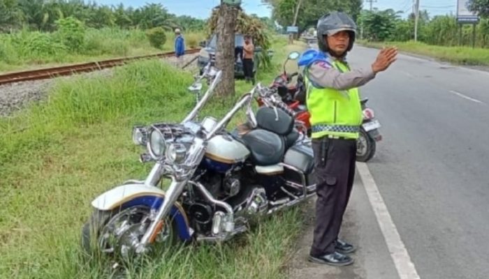 Pengendara Moge Tewas Terlindas Truk Trailer di Jalur Medan-Tebing Tinggi