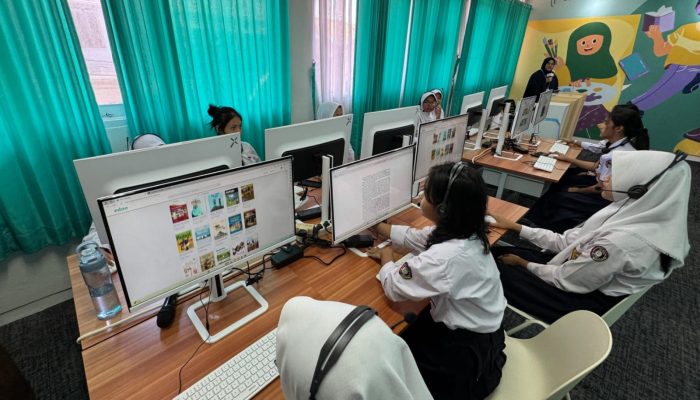 Perpustakaan Digital di SMPN 35 Bandung: Langkah Nyata Kolaborasi Pemkot dan Dunia Usaha Menuju Literasi Tanpa Batas