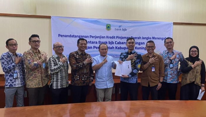 Dukung Visi “Kuningan Melesat”, bank bjb Salurkan Pinjaman Daerah untuk Pembangunan Berkelanjutan