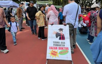 Heboh! 2 Profesor Pasar Seni ITB Jual Ijazah Doktoral “Asli” Palsu: 5 Menit Jadi, Kalahkan Pasar Pramuka