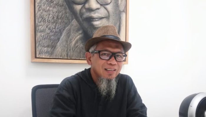 Prof. Acep Iwan Saidi: Jokowi Kini CEMAS Jadi Tawanan dari Citra yang Ia Ciptakan Sendiri