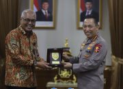 Kapolri Tegaskan Penyelesaian Delik Pers Harus Lewat Dewan Pers, Lindungi Wartawan di Daerah Rawan