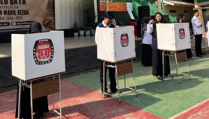Unik! Pemilihan Ketua OSIS MAN Purwakarta Layaknya Pilkada, Lengkap dengan Debat