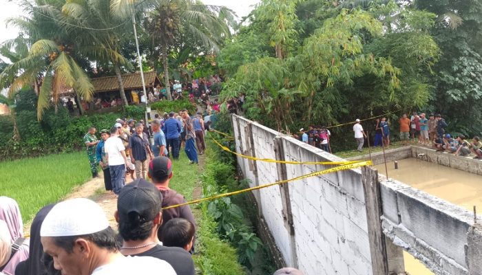 Geger di Purwakarta, Remaja 15 Tahun Ditemukan Tewas Mengapung di Saluran Air Sawah