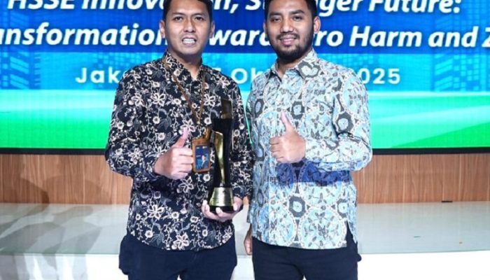 PLN UIP JBT Raih Penghargaan Kinerja Lingkungan Terbaik di HLN ke-80