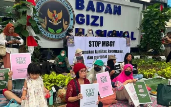 Aksi Piknik Protes Suara Ibu Indonesia desak pemerintah hentikan program Makan Bergizi Gratis (MBG)