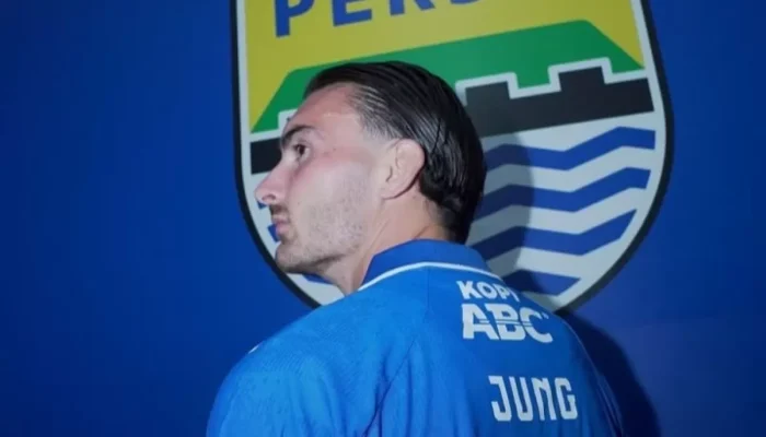 Tak Masalahkan Cuaca, Striker Asing Persib Mulai Nyaman Tinggal di Bandung
