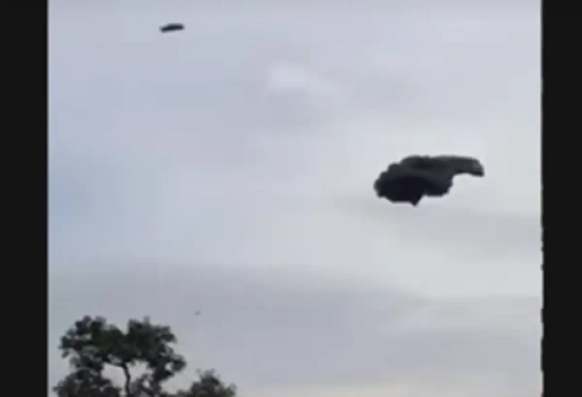 gumpalan busa hitam Subang diselidiki tim lingkungan