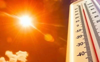 Warga menghadapi cuaca panas ekstrem 37,6 derajat Celsius di Indonesia menurut BMKG