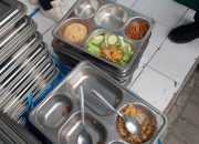 Keracunan Nasi Goreng MBG, 13 Siswa SD di Tasikmalaya Dilarikan ke Puskesmas