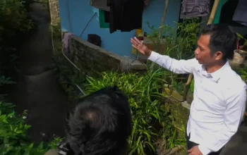 Om Zein tegaskan pentingnya pemanfaatan irigasi untuk budidaya ikan dan ketahanan pangan warga Purwakarta.