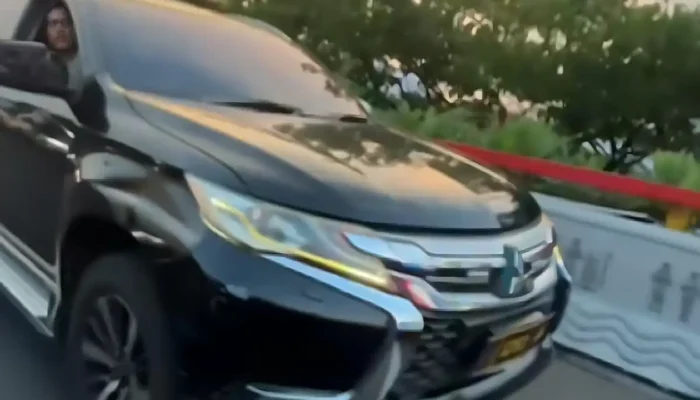 Viral! Pajero Bunyikan ‘Tot Tot Wuk Wuk’ di Bandung, Ternyata Berpelat Polri Palsu