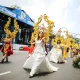 Parade budaya di Asia Afrika Festival 2025 Bandung