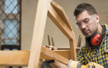 Pelatihan pembuatan furniture Purwakarta 2025 oleh Disnakertrans.