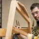 Pelatihan pembuatan furniture Purwakarta 2025 oleh Disnakertrans.
