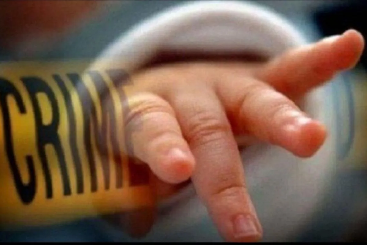 Polres Karawang ungkap kasus pembunuhan bayi oleh sepasang kekasih.