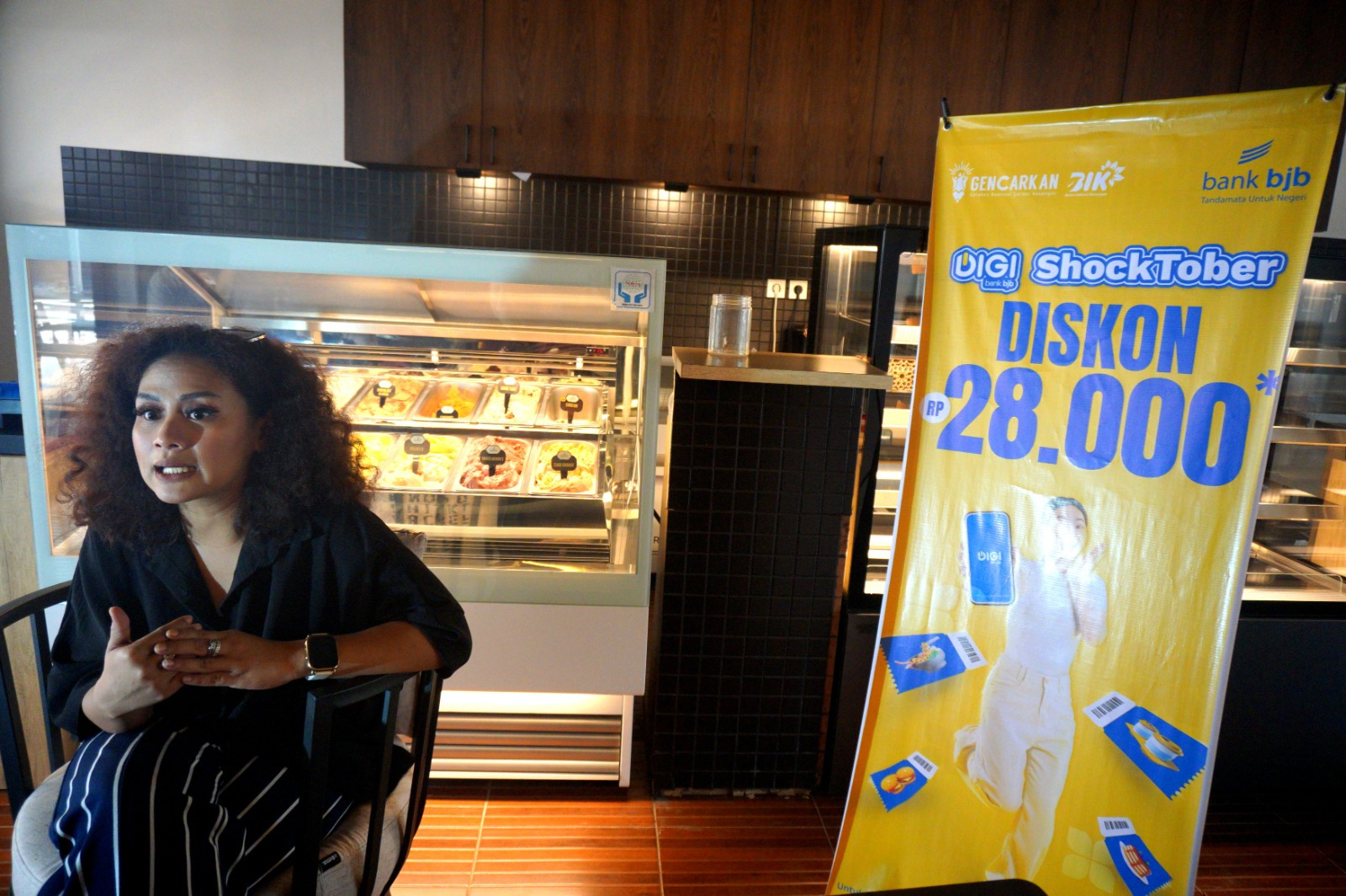 Dari Keterbatasan Hingga Sukses: Vanya Barlian Bangun Kervan Gelato Khas Turki Lewat KUR bank bjb