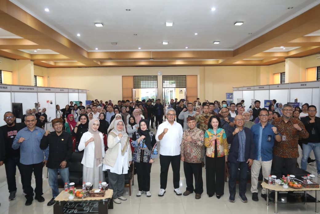 “Pemkot Bandung Perkuat Kerja Sama Kampus dan Industri untuk Perluas Peluang Kerja 2025