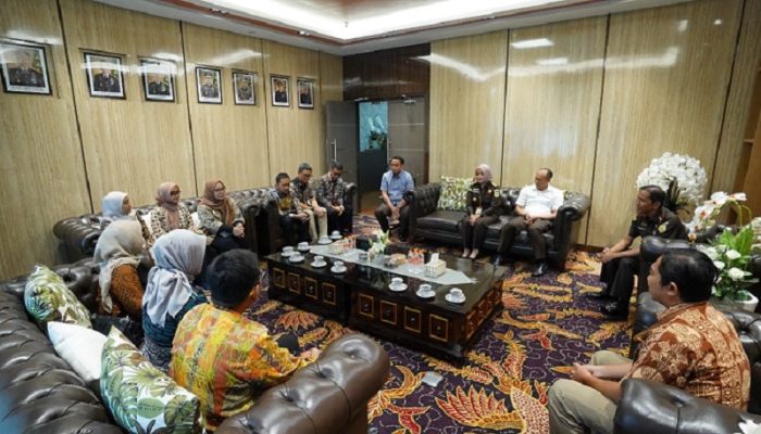 PLN dan Kejati Jabar Perkuat Kolaborasi Hukum untuk Wujudkan Listrik Andal di Jawa Barat