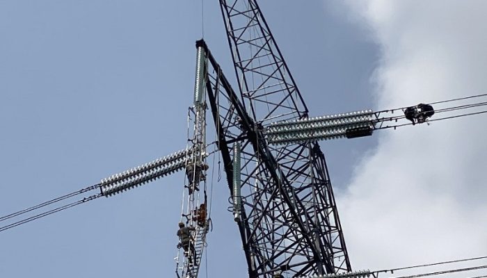 Rekonduktoring SUTT 150 kV Rampung, PLN Perkuat Jalur Listrik Industri Cikarang-Karawang
