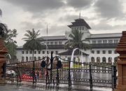Gapura Baru Gedung Sate Mulai Terlihat, Progres Renovasi Sudah Capai 50 Persen