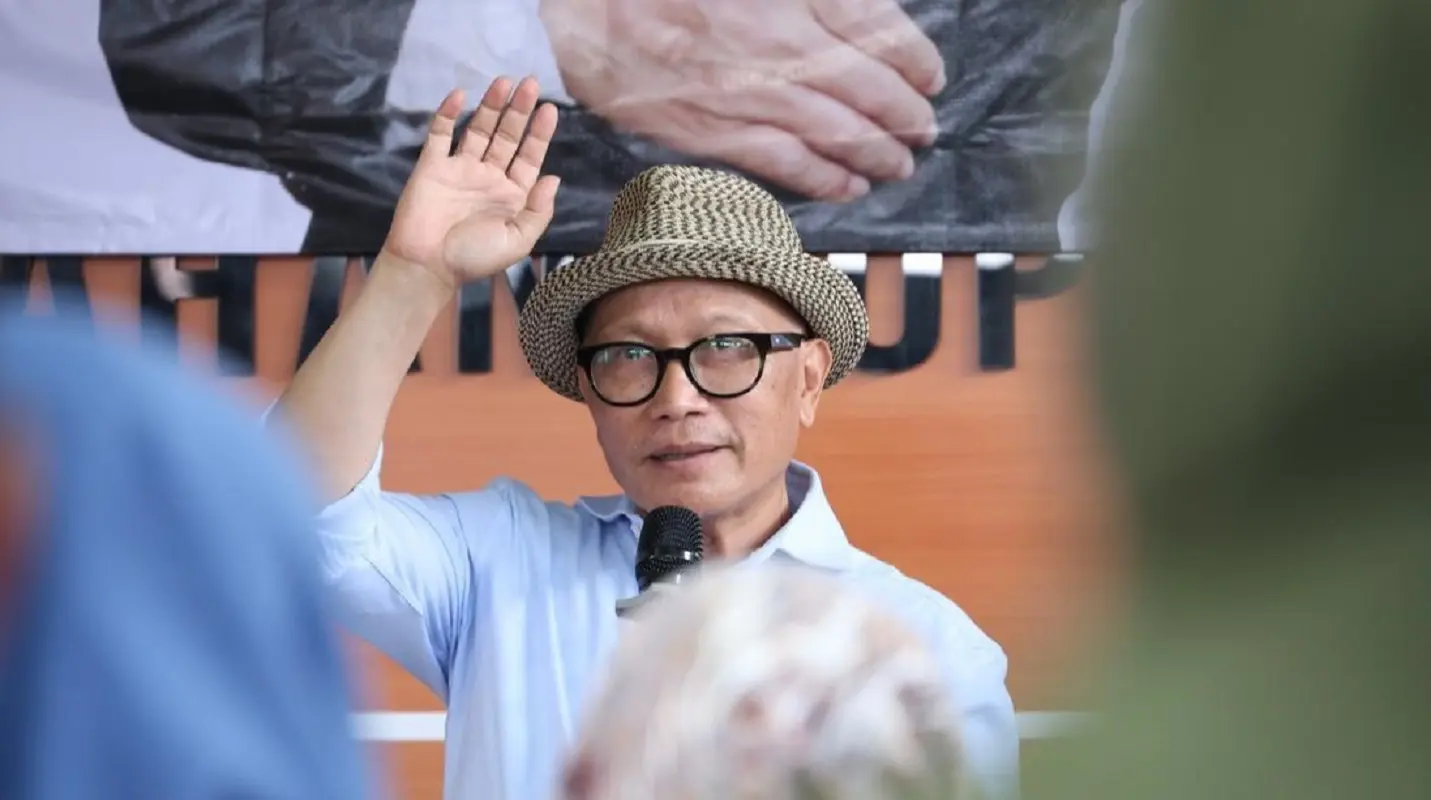 Buky Wibawa Ketua DPRD Jawa Barat calon ketua PSSI Jabar