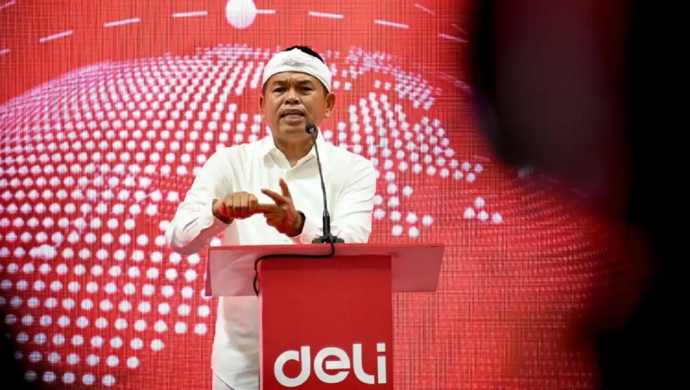 Gubernur Jawa Barat Dedi Mulyadi groundbreaking pabrik baru Deli di Kawasan Industri Karawang.