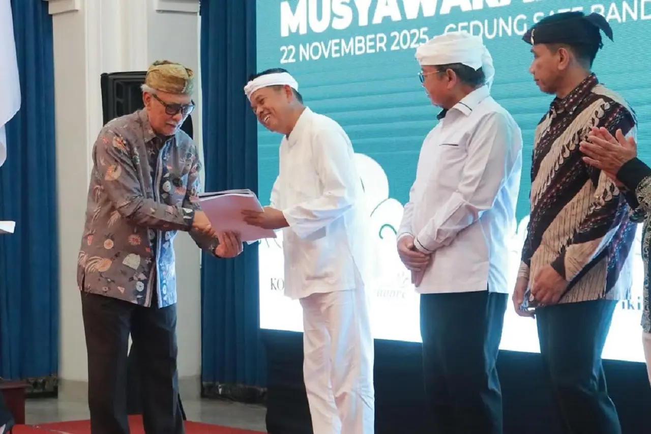Gubernur Jabar Dedi Mulyadi terima dokumen Manifesto Peradaban Sunda Raya.
