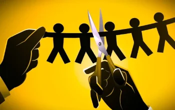 Kepala Disnakertrans Jabar I Gusti Agung Kim Fajar Wiyati Oka menjelaskan fakta data PHK Jabar yang tembus 15 ribu kasus.