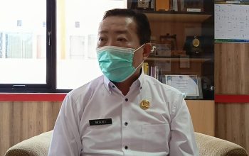 Mantan Kadinkes Subang dr Maxi diperiksa polisi atas laporan pencemaran nama baik.