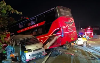 Kecelakaan maut beruntun bus Agramas Sinar Jaya Tol Cipali Purwakarta