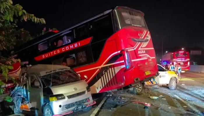 5 Tewas, 38 Luka! Ini Kronologi Kecelakaan Maut Beruntun di Tol Cipali KM 72 Purwakarta