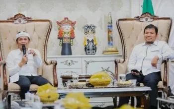 Suasana Rapat Koordinasi Bupati Purwakarta Om Zein bersama Tim KPK RI membahas tata kelola pemerintahan.