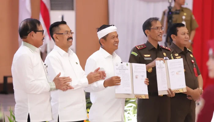 Kejagung dan Pemprov Jabar Sepakat Terapkan Pidana Sosial Mulai 2026