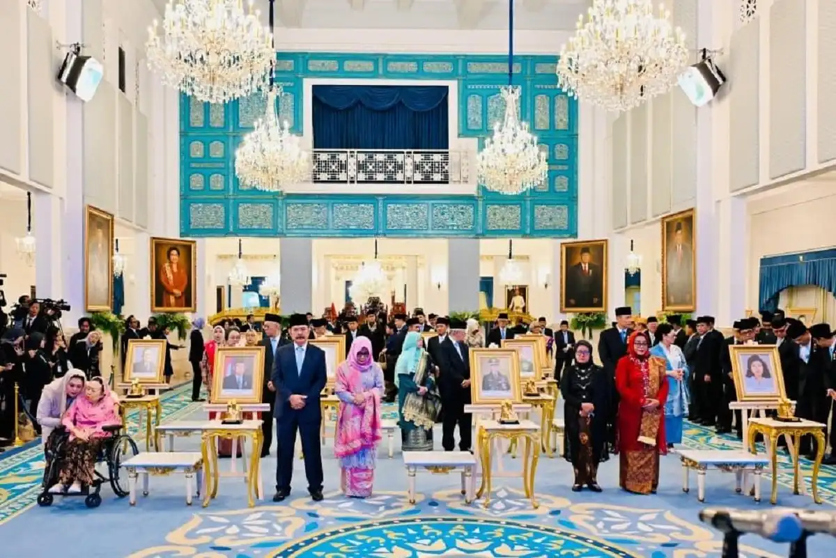 Prabowo anugerahkan Gelar Pahlawan Nasional 10 Tokoh termasuk Soeharto