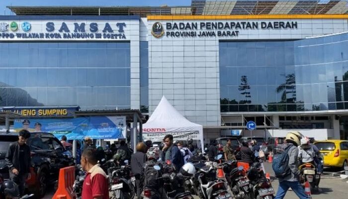 Bapenda Jabar Bakal Tempelkan Hang Tag di Kendaraan Penunggak Pajak, Begini Penjelasannya