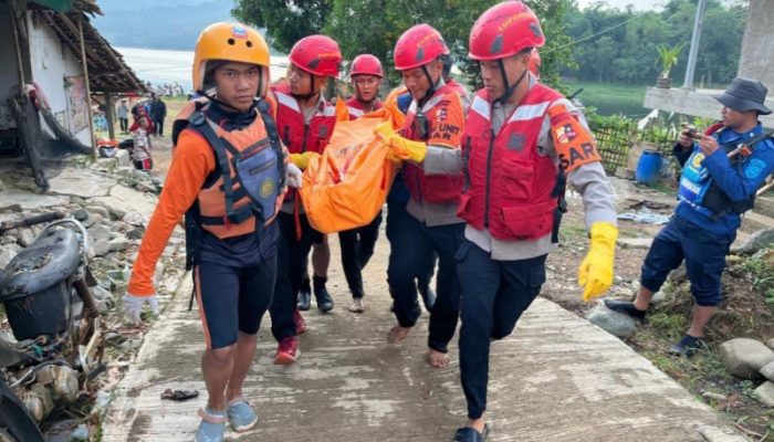 Dua Hari Pencarian, Lansia Hilang di Waduk Jatiluhur Ditemukan Meninggal Dunia