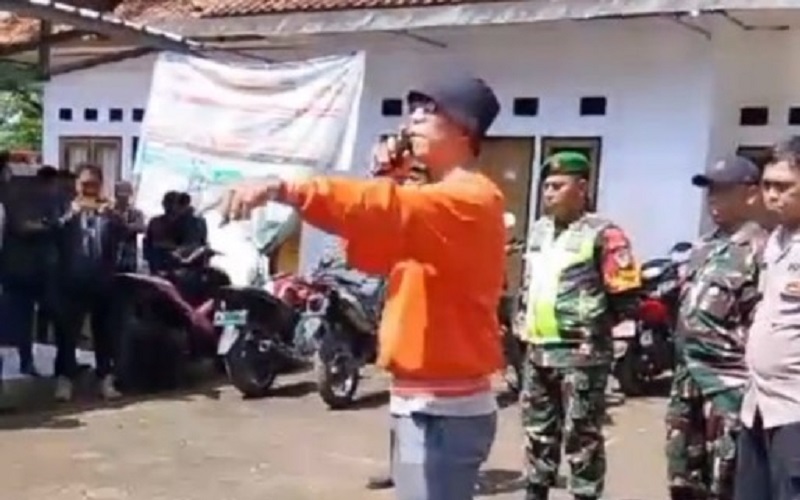 Desa Batuwalang