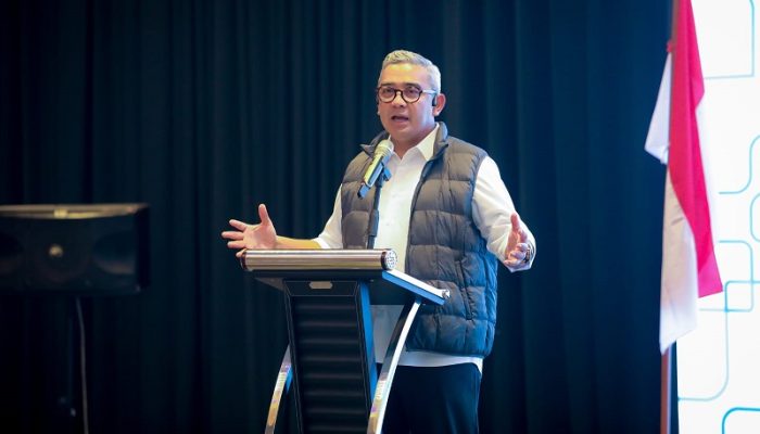 Farhan Tekankan Pentingnya Ruang Digital yang Aman bagi Remaja